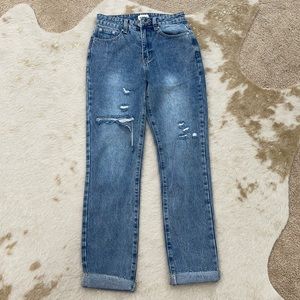 Super down mom jean never worn